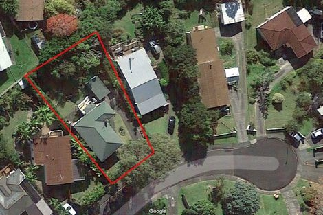 Photo of property in 16 Madison Place, Forrest Hill, Auckland, 0620