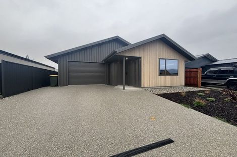 Photo of property in 8 Dunn Street, Lake Hawea, 9382