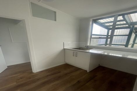 Photo of property in 21 Hay Street, Bromley, Christchurch, 8062