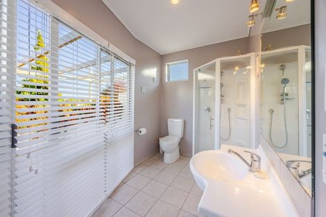 Photo of property in 104 Freyberg Avenue, Tamatea, Napier, 4112