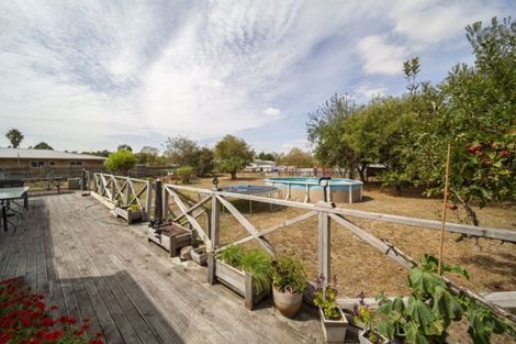 Photo of property in 81-83 Great North Road, Waipawa, 4210