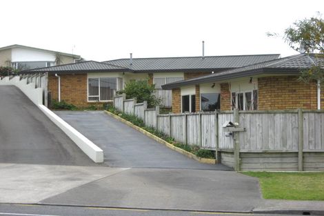 Photo of property in 2/197 Mangorei Road, Merrilands, New Plymouth, 4312