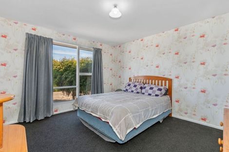 Photo of property in 2/6 Jade Place, Parklands, Christchurch, 8083