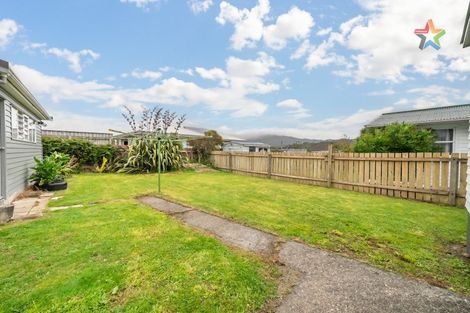 Photo of property in 37 Russell Road, Wainuiomata, Lower Hutt, 5014