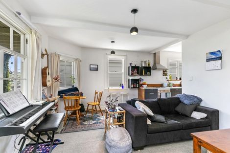 Photo of property in 205 Melbourne Road, Island Bay, Wellington, 6023