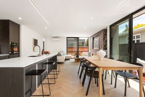 Photo of property in 1/35 Saint James Avenue, Papanui, Christchurch, 8053