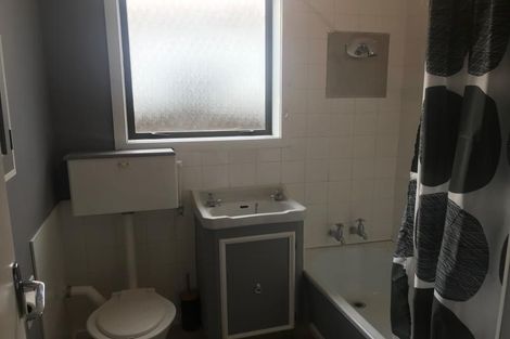 Photo of property in 1/402 Ferry Road, Woolston, Christchurch, 8023