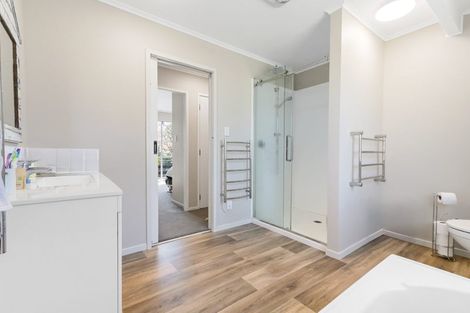 Photo of property in 7 Park Place, Richmond Heights, Taupo, 3330