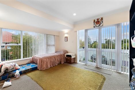 Photo of property in 247 Don Buck Road, Massey, Auckland, 0614