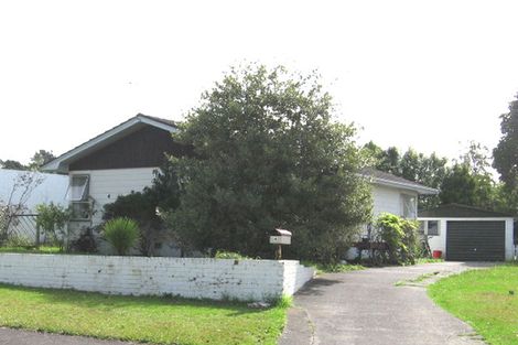 Photo of property in 4 Pipitea Place, Massey, Auckland, 0614