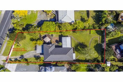 Photo of property in 2/3 Caribbean Drive, Unsworth Heights, Auckland, 0632