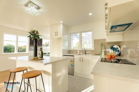 Photo of property in 96 Rosier Road, Glen Eden, Auckland, 0602