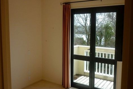 Photo of property in 20a Pohutukawa Avenue, Red Beach, 0932