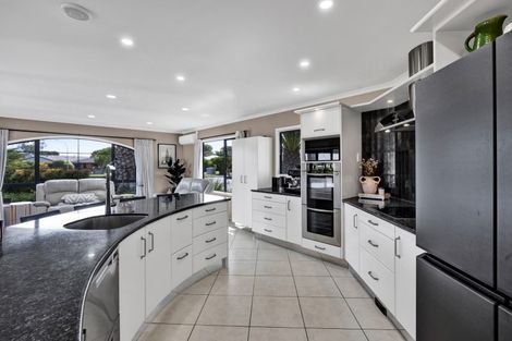 Photo of property in 47 Rata Street, Hawera, 4610