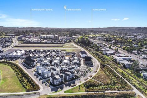 Photo of property in 10 Babos Avenue, Kumeu, 0810