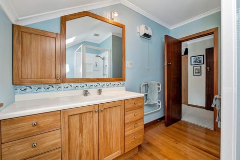 Photo of property in 140 Junction Road, Mangorei, New Plymouth, 4371