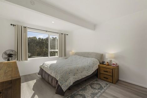 Photo of property in 10 Linwood Way, Island Bay, Wellington, 6023