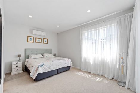 Photo of property in 15 Parkview Drive, Gulf Harbour, Whangaparaoa, 0930