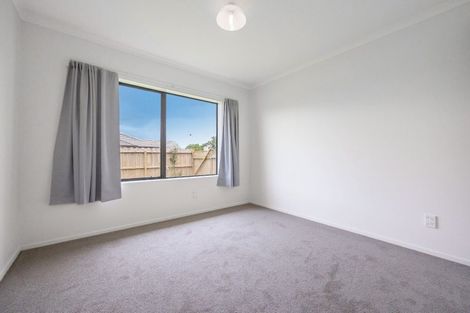 Photo of property in 119 Burswood Drive, Burswood, Auckland, 2013