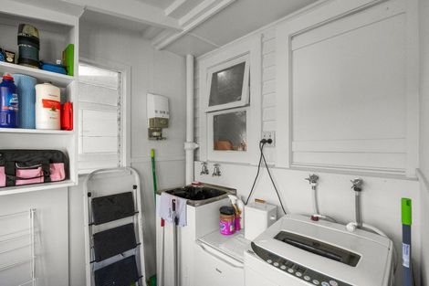 Photo of property in 16 Bledisloe Street, Levin, 5510