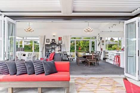 Photo of property in 66 Jellicoe Street, Greytown, 5712