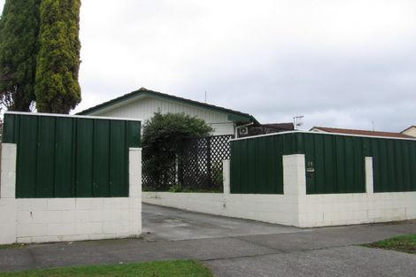 Photo of property in 14 Hillcrest Drive, Kelvin Grove, Palmerston North, 4414