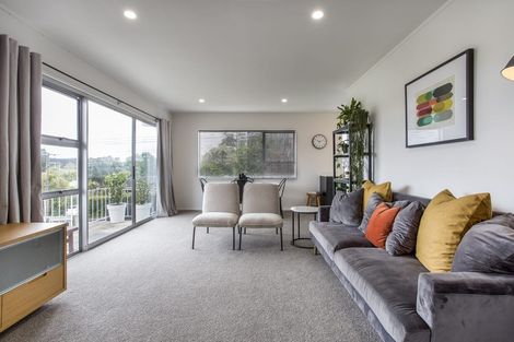 Photo of property in 1/18a Sherwood Avenue, Te Atatu South, Auckland, 0610