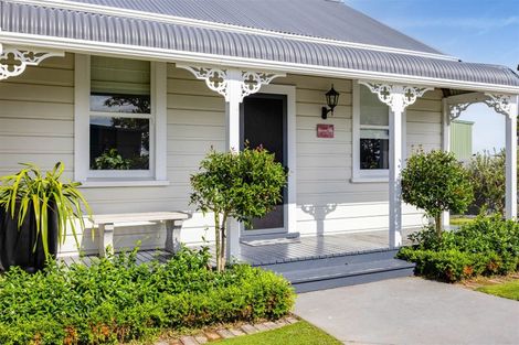 Photo of property in 200 Egmont Road, Hillsborough, New Plymouth, 4372
