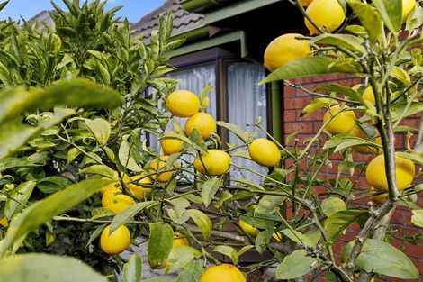 Photo of property in Barton Mews, 1/406 Fergusson Drive, Heretaunga, Upper Hutt, 5018