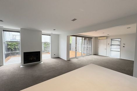 Photo of property in 77 Bishop Street, St Albans, Christchurch, 8014