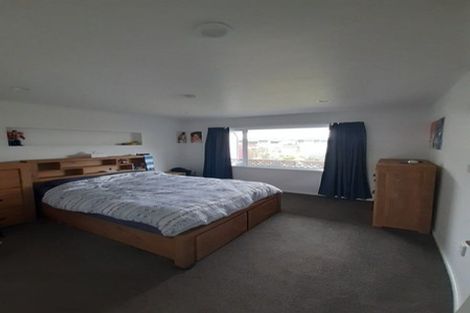 Photo of property in 2/7a Curletts Road, Sockburn, Christchurch, 8042