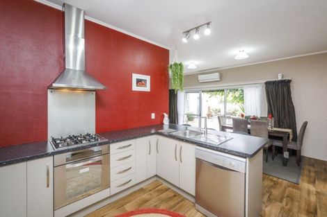 Photo of property in 18 Queen Street, Feilding, 4702