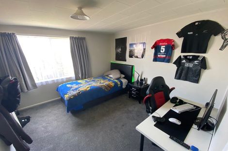 Photo of property in 20 Derby Street, Westport, 7825