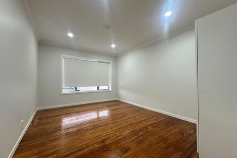 Photo of property in 720 Massey Road, Mangere, Auckland, 2022