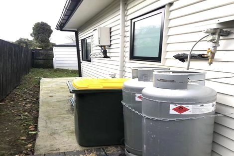 Photo of property in 31 Colombo Road, Waiuku, 2123