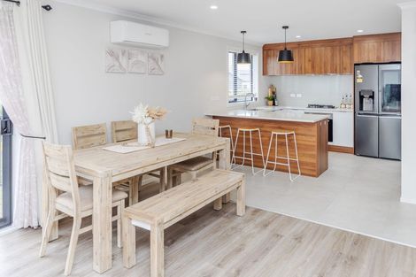 Photo of property in 24 Te Tiireke Drive, Glenview, Hamilton, 3206