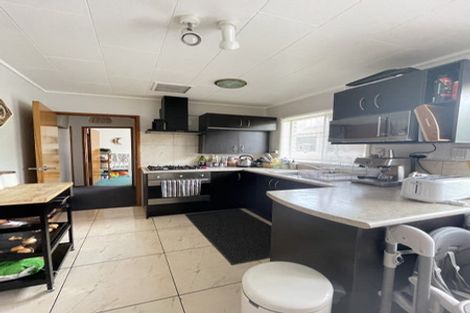 Photo of property in 4/7 Miro Street, New Lynn, Auckland, 0600