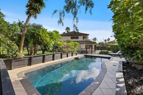 Photo of property in 40 Burnaston Court, Dannemora, Auckland, 2016