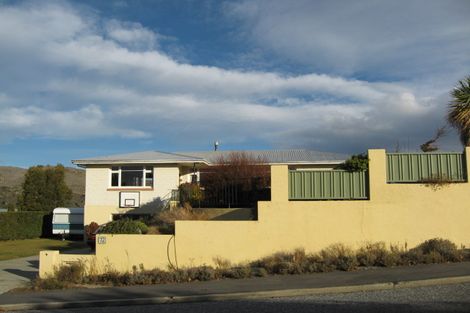 Photo of property in 72 Inniscort Street, Cromwell, 9310