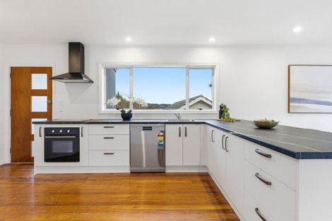 Photo of property in 477 Kaikorai Valley Road, Bradford, Dunedin, 9011
