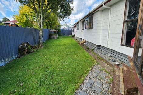 Photo of property in 10 Tawari Street, Inglewood, 4330