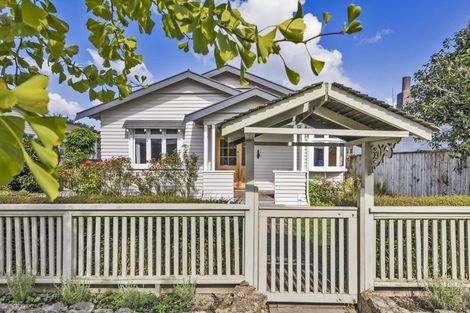 Photo of property in 26 Burns Avenue, Takaro, Palmerston North, 4412