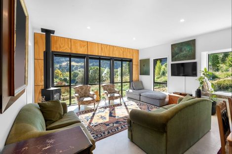 Photo of property in 166 Okuti Valley Road, Okuti Valley, Little River, 7591