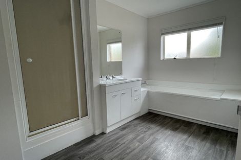 Photo of property in 19b Mcgowan Place, Orewa, 0931