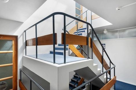 Photo of property in Victoria Court, 4u8 Queen Street, Mount Victoria, Wellington, 6011