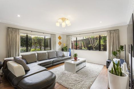 Photo of property in 305 Albany Highway, Rosedale, Auckland, 0632