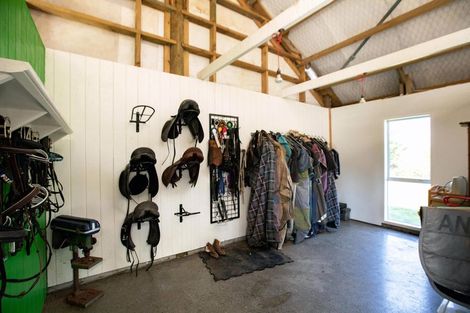 Photo of property in 218 Tarata Road, Inglewood, 4387