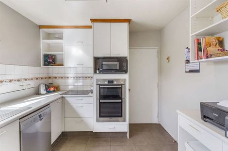 Photo of property in 20 Hillcrest Place, Avonhead, Christchurch, 8042