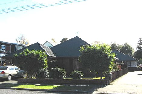 Photo of property in 2/437 Ilam Road, Bryndwr, Christchurch, 8052