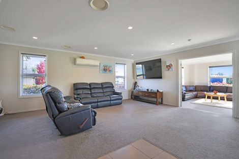 Photo of property in 11 Halston Close, Huntingdon, Ashburton, 7774